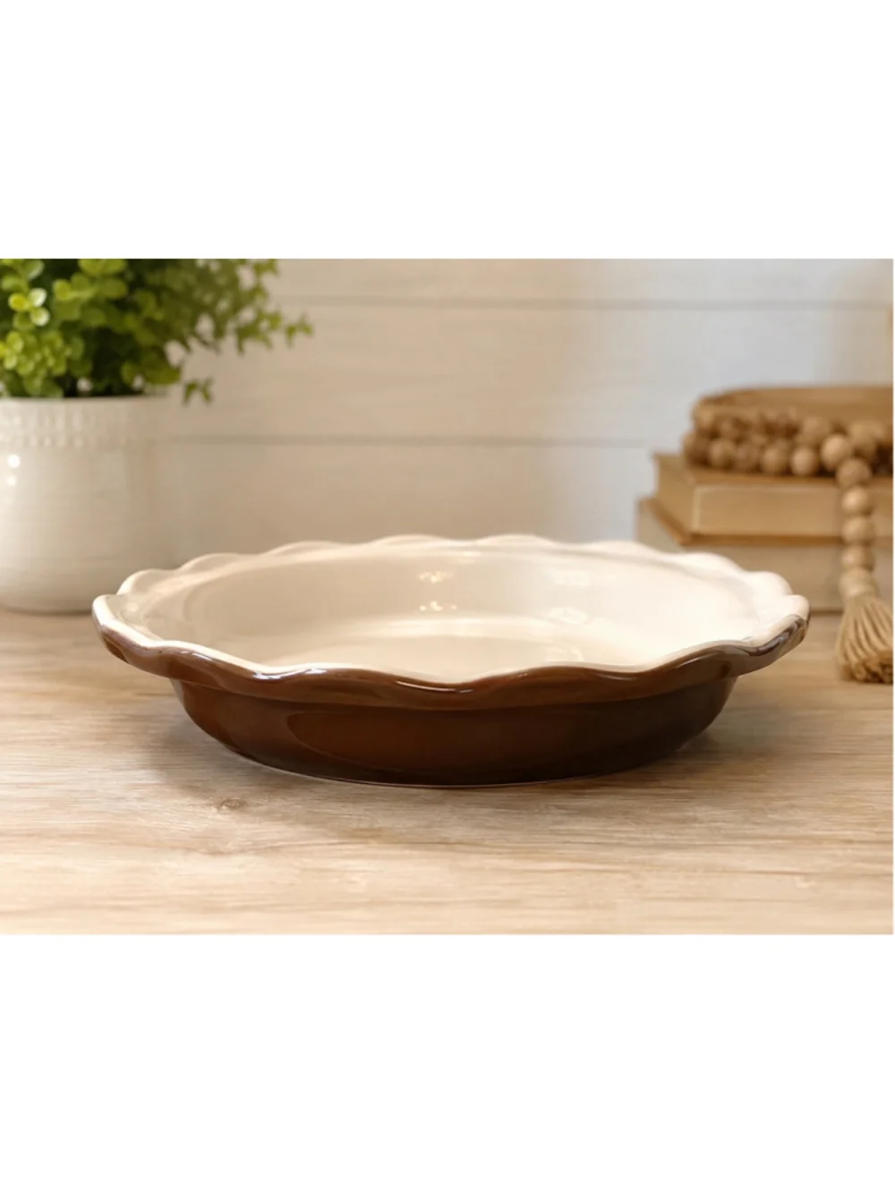 Anchor Hocking Scalloped Edge Glass Baking Dish / Casserole Pie Plate